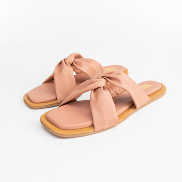 NUDE KNOT DETAIL FLATS