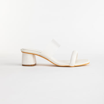 DAISY WHITE BLOCK HEELS